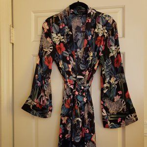 Banana Republic Satin Robe Tropical Print XS